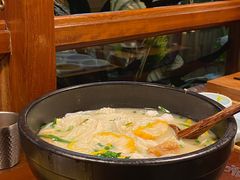 -银米·云南传统过桥米线(双廊黑金冠店)