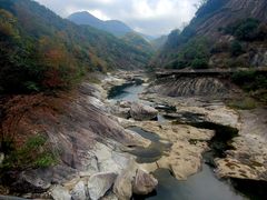-燕子河大峡谷天坑仙境