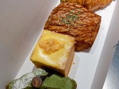 抹茶椰奶爆浆可颂-月枫堂(长春这有山店)