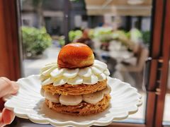 -VERIE BAKEHOUSE