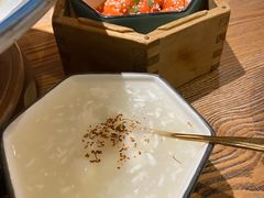 -蜜桃餐厅·伴山(湖滨商业街店)