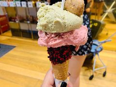 -VENCHI 闻绮(上海佛罗伦萨小镇店)