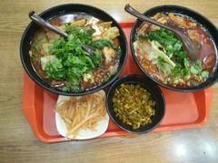 -螺小胖柳州螺蛳粉(钟楼总店)