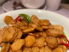 家乡小土豆-胡桃里音乐酒馆(下沙店)