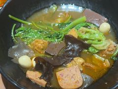 -万记麻辣烫国展总店
