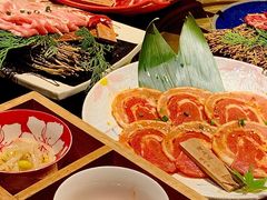 -山川小町·极番烧肉(新地假日广场店)