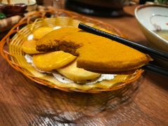 特色三拼饼-老滇山寨•云南特色菜•地方菜•民族风情歌舞表演(金碧店)