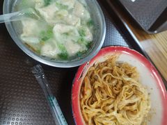-卢聪艺小吃店(阳翟总店)