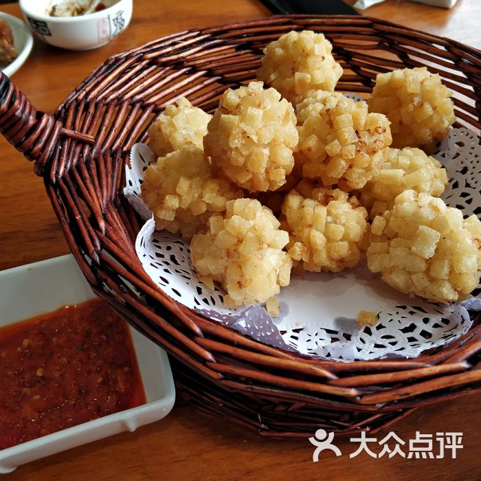 咕咕和咩咩           魔幻光环           上行下效