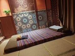 -金色莲花泰式按摩SPA(石牌店)