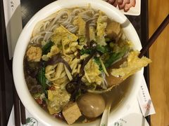 -水平有限螺蛳粉(宏达大厦店)