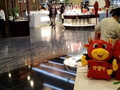 -西安绿地假日酒店