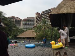 -三亚湾海居铂尔曼度假酒店