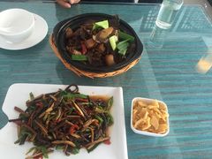 -自游人·美食一楼·地道徽菜(三十年名店)