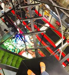 -蹦贝运动中心·蹦床·攀岩·闯关(龙岗店)