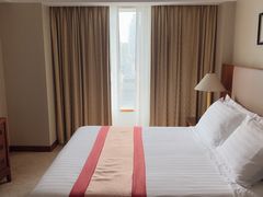 -汕尾巴黎半岛酒店