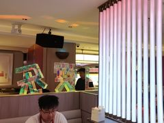 -海底捞火锅(杭州庆春路夜宵主题店)