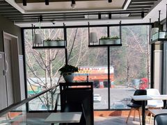 -肯德基(秦岭服务区店)