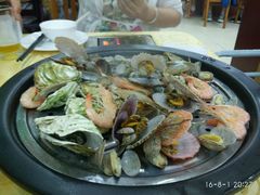 -海岛渔村大酒店(云霄路店)