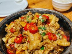 石锅脱骨凤爪-香鼎坊江西菜(国奥店)