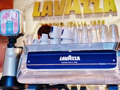 -LAVAZZA拉瓦萨咖啡(上海金融街店)