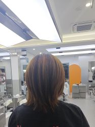 -首脑美发沙龙