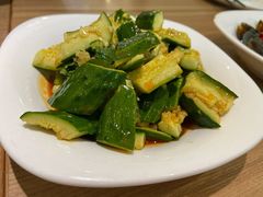 拍黄瓜-上关雪東北菜(中房金谊店)