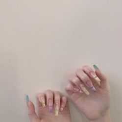 点击看大图 -Fanni美甲美睫皮肤管理