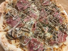 -城市大道红炉披萨烘焙坊