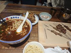 -东大桥小国抻面烧烤(长通路店)