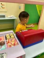 -莫莉幻想儿童乐园(北京天通苑华联店)