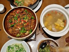 -寻钵记民菜馆·正宗常德钵子菜(滨湖路店)