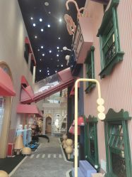 -奈尔宝·儿童乐园·亲子餐厅(华采天地店)