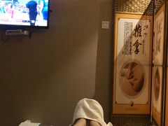 -鸿喜足健康足道采耳艾灸(南纬路店)