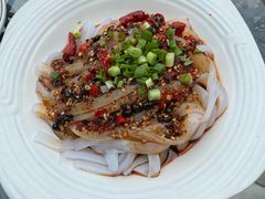 -兔行天下-鸿鹤鲜锅兔(中海国际店)