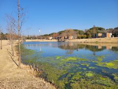 -上海怡沁园度假酒店