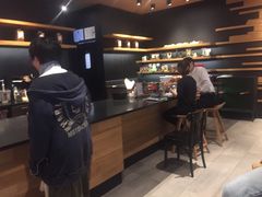 -星巴克(杭州西湖银泰1F店)