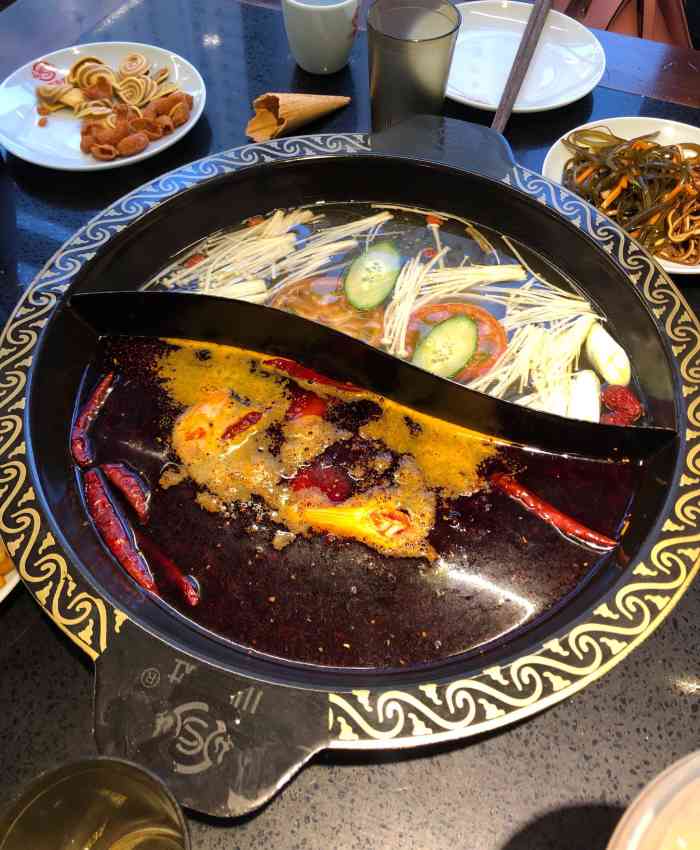 川蜀老灶火锅(金四路直营店)