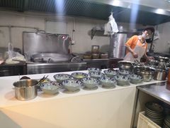 -老新隆牛肉锅贴(新街口店)