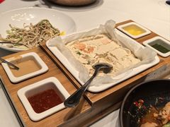 -鹊华居·地道鲁菜·海鲜·融合味(大明湖店)