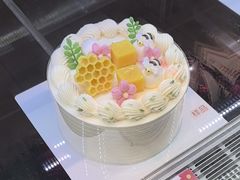 -花花卷卷·鲜食蛋糕(静安久光百货店)