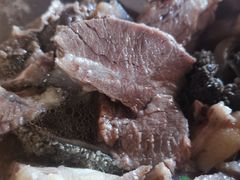 -汤锅大王(新平曹苏黄牛汤锅有限公司)