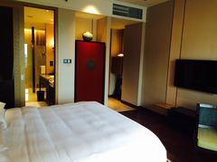 大床房-上海崇明金茂凯悦酒店