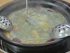 -濠轩阁特色生蚝火锅(水湾路店)