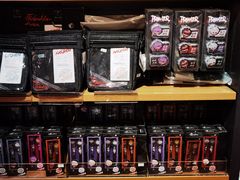 -九木杂物社(新奥购物中心店)