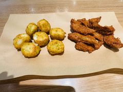 -必胜客(柳州万象城店)