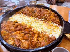 芝士鸡排火锅-高基五春川炒鸡排(威海总店)