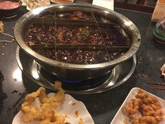 -邓莽子老火锅(中兴路总店)