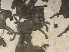 -体育场(地铁站)