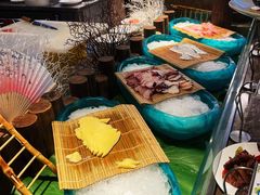 -齐河孔雀王温泉酒店·金孔雀自助百汇